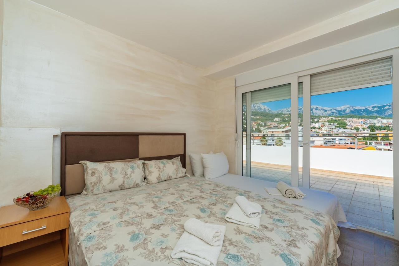 Aparthotel Stijovic Bar Bagian luar foto