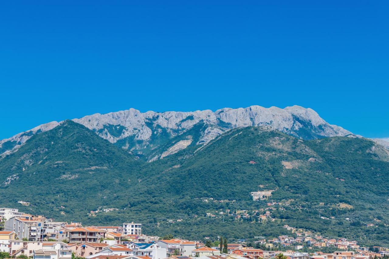 Aparthotel Stijovic Bar Bagian luar foto