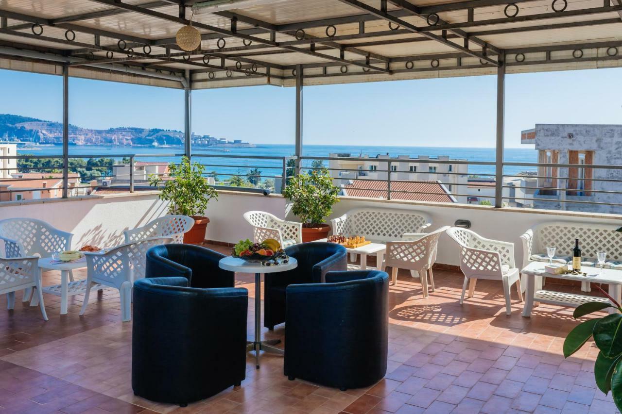 Aparthotel Stijovic Bar Bagian luar foto