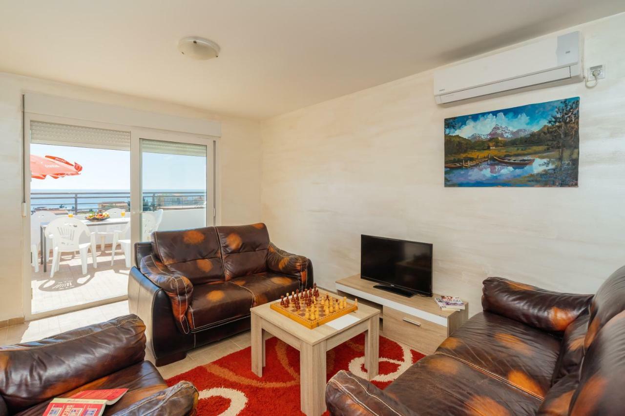 Aparthotel Stijovic Bar Bagian luar foto